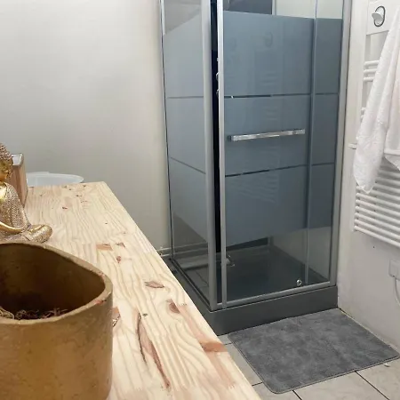La Cle De Calais Conciergerie Leroy * كاليه
